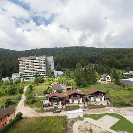Romantic Jacuzzi Luxury Apartment Sinaia Exterior photo