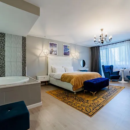 Romantic Jacuzzi Luxury Apartment Sinaia Exterior photo