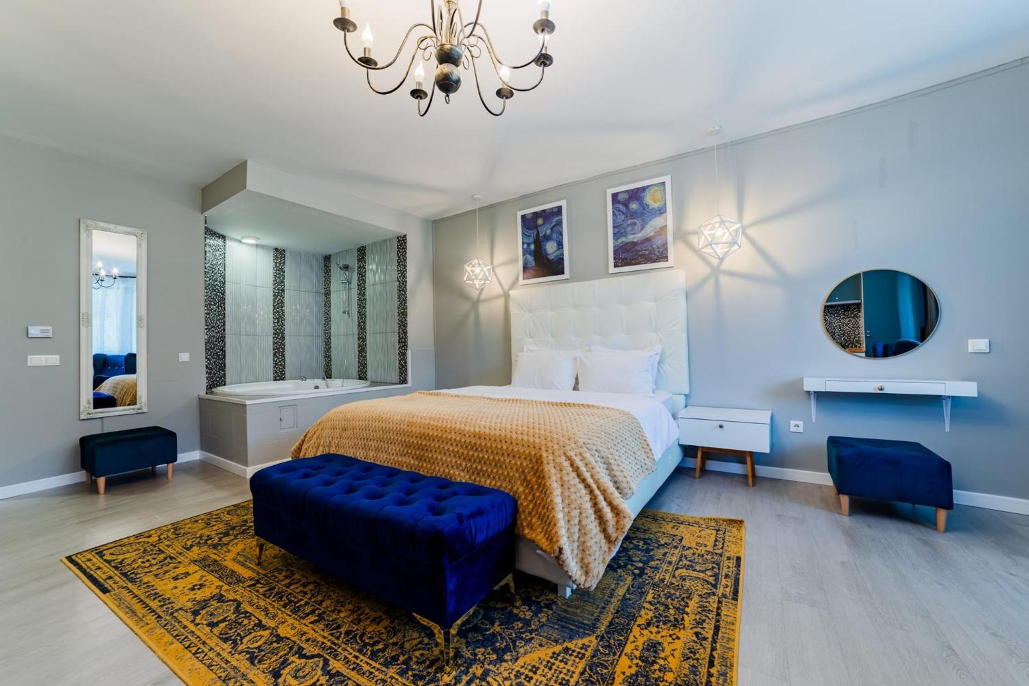 Romantic Jacuzzi Luxury Apartment Sinaia